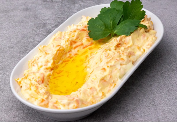 Erzincanlı Coşkun Balık havuç tarator mezesi