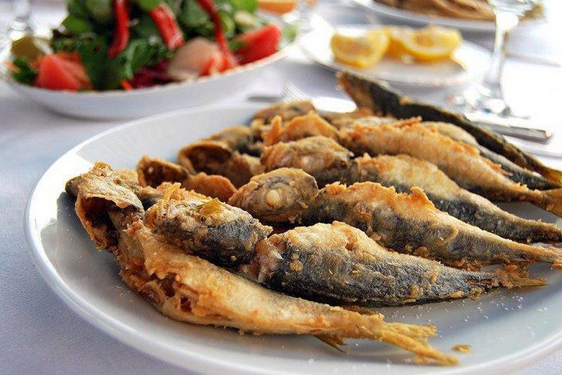 Tavalar